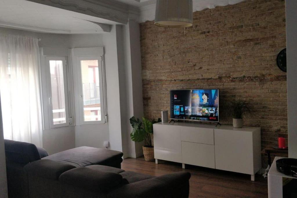 Amazing Cozy Apartment Super Central Валенсия Екстериор снимка