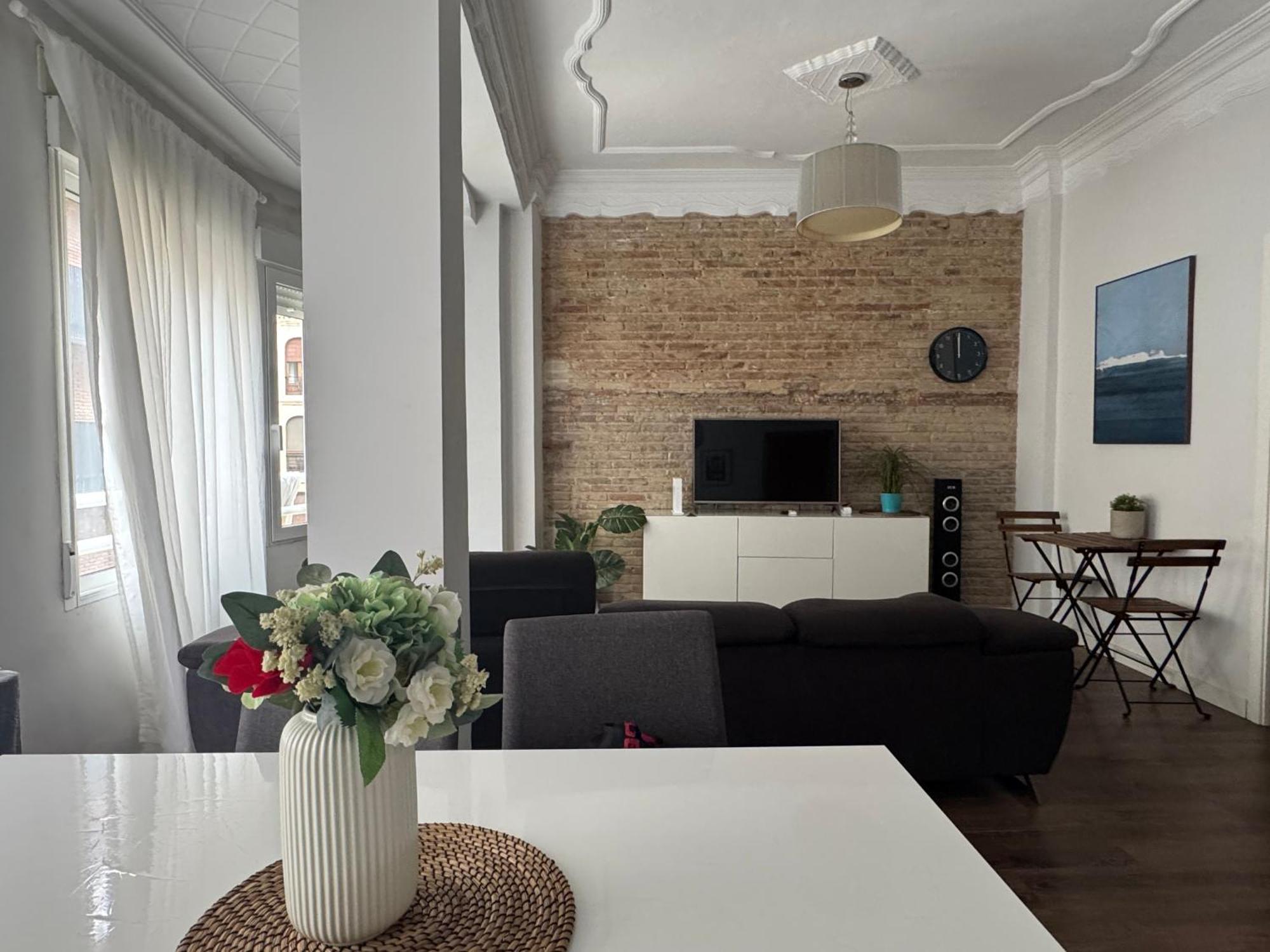 Amazing Cozy Apartment Super Central Валенсия Екстериор снимка